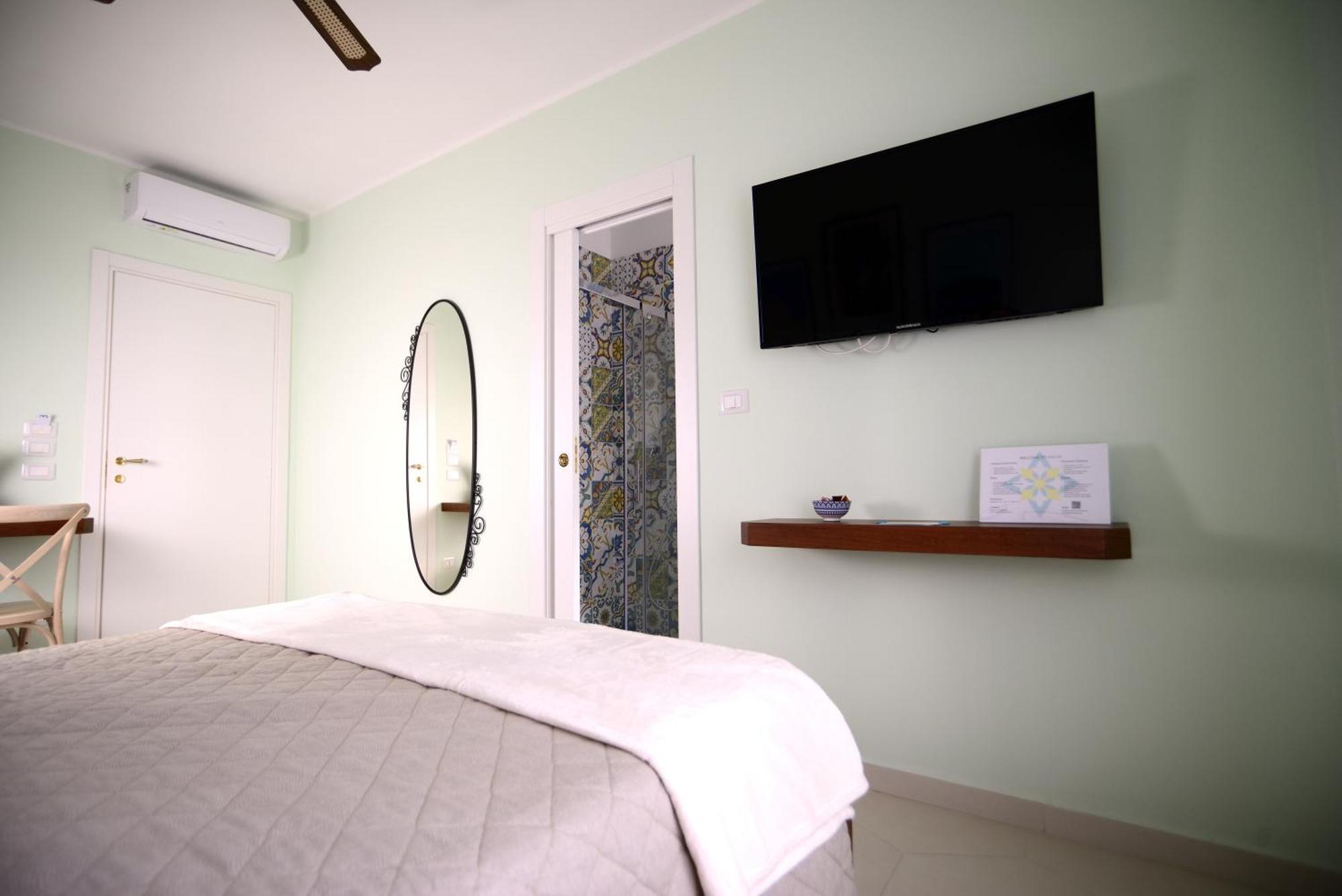 Malusi B&B Naples Exterior photo